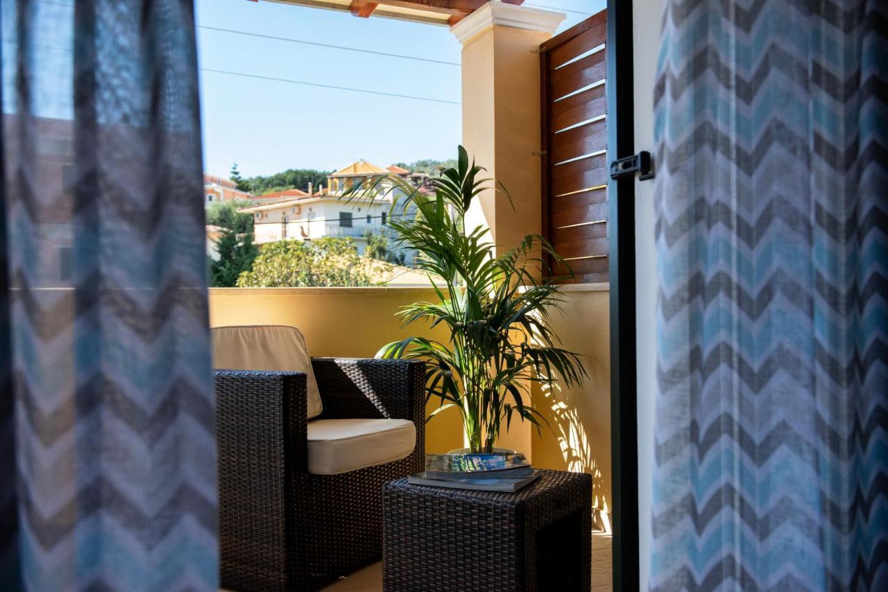 Casa Dell Amore Petriti  Экстерьер фото